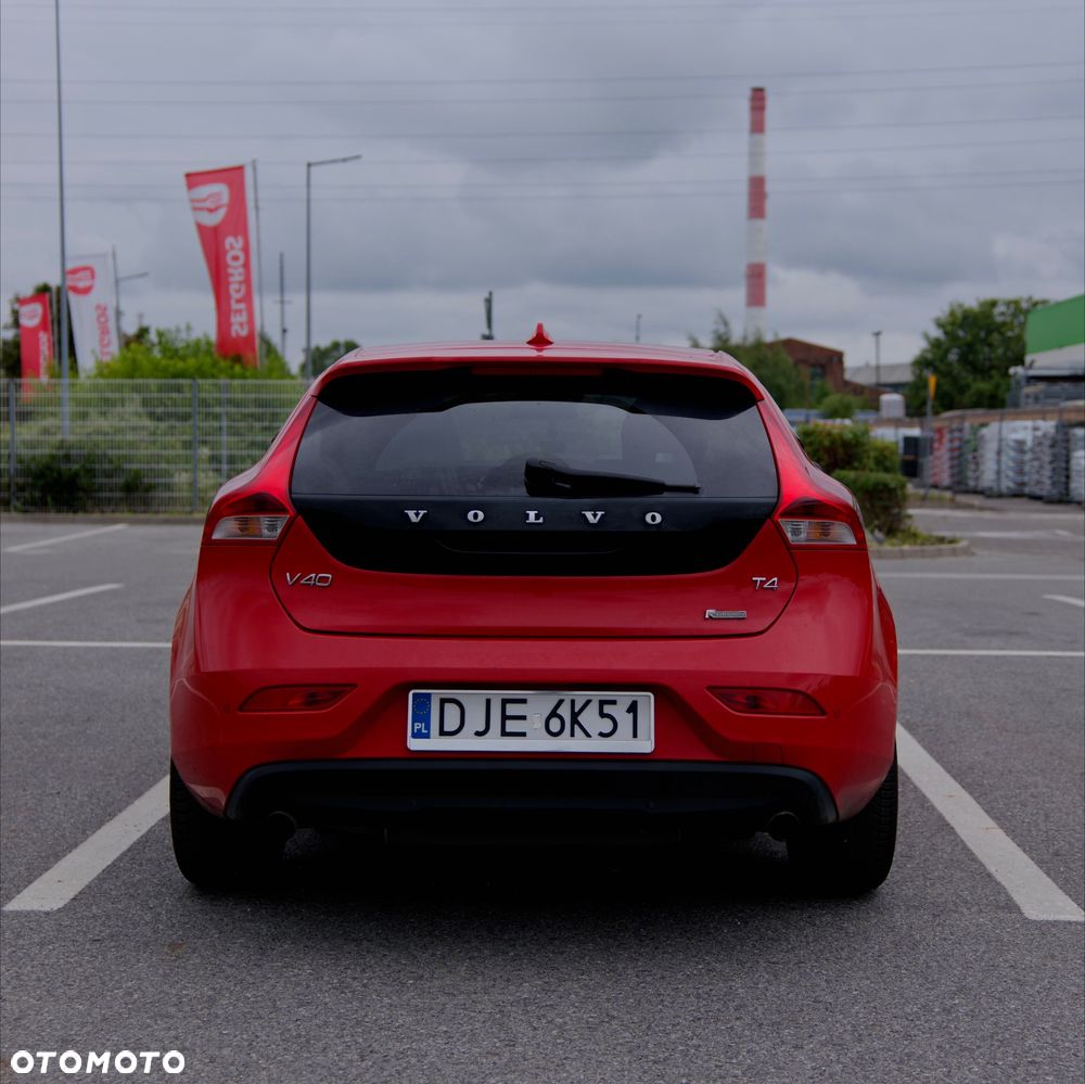 Volvo V40 T4 Kinetic - 4