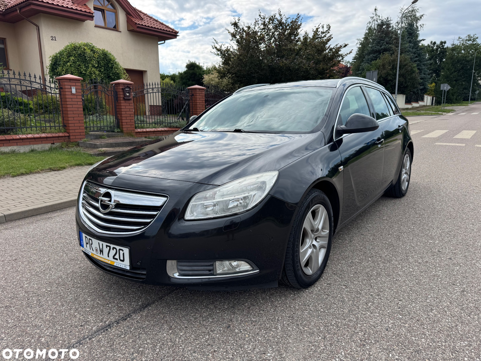 Opel Insignia 2.0 CDTI automatik Active - 10