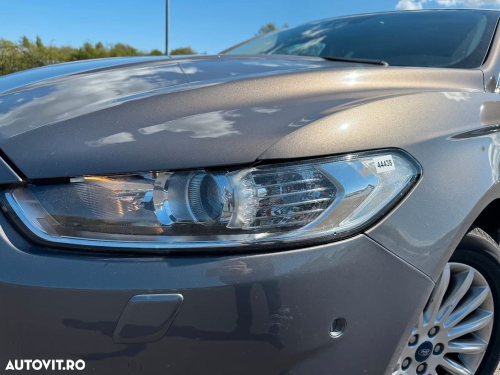 Ford Mondeo 2.0 TDCi Powershift Titanium - 4