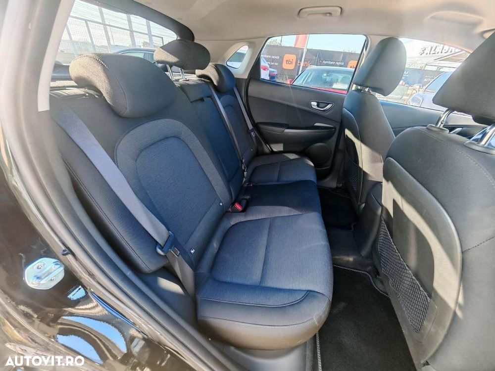 Hyundai KONA BEV 204 CP 64.8 kWh Highway+ - 10