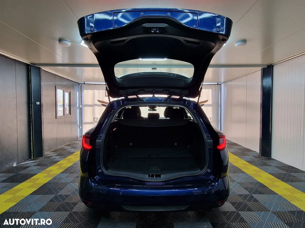 Renault Megane BLUE dCi 115 EDC BUSINESS EDITION - 7