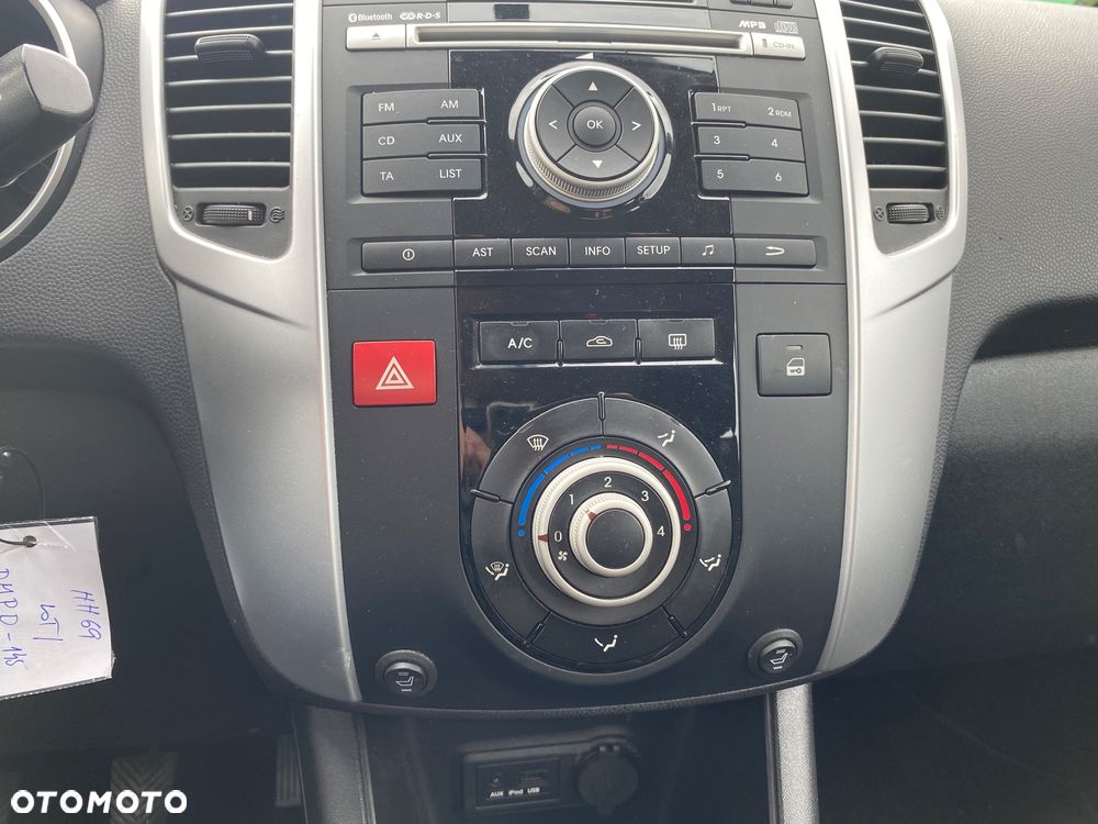 Kia Venga 1.6 CVVT Vision - 30