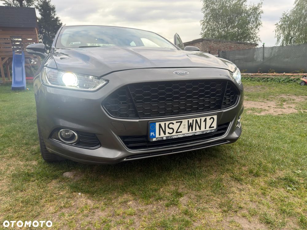 Ford Fusion 2.0 EcoBoost Titanium - 2