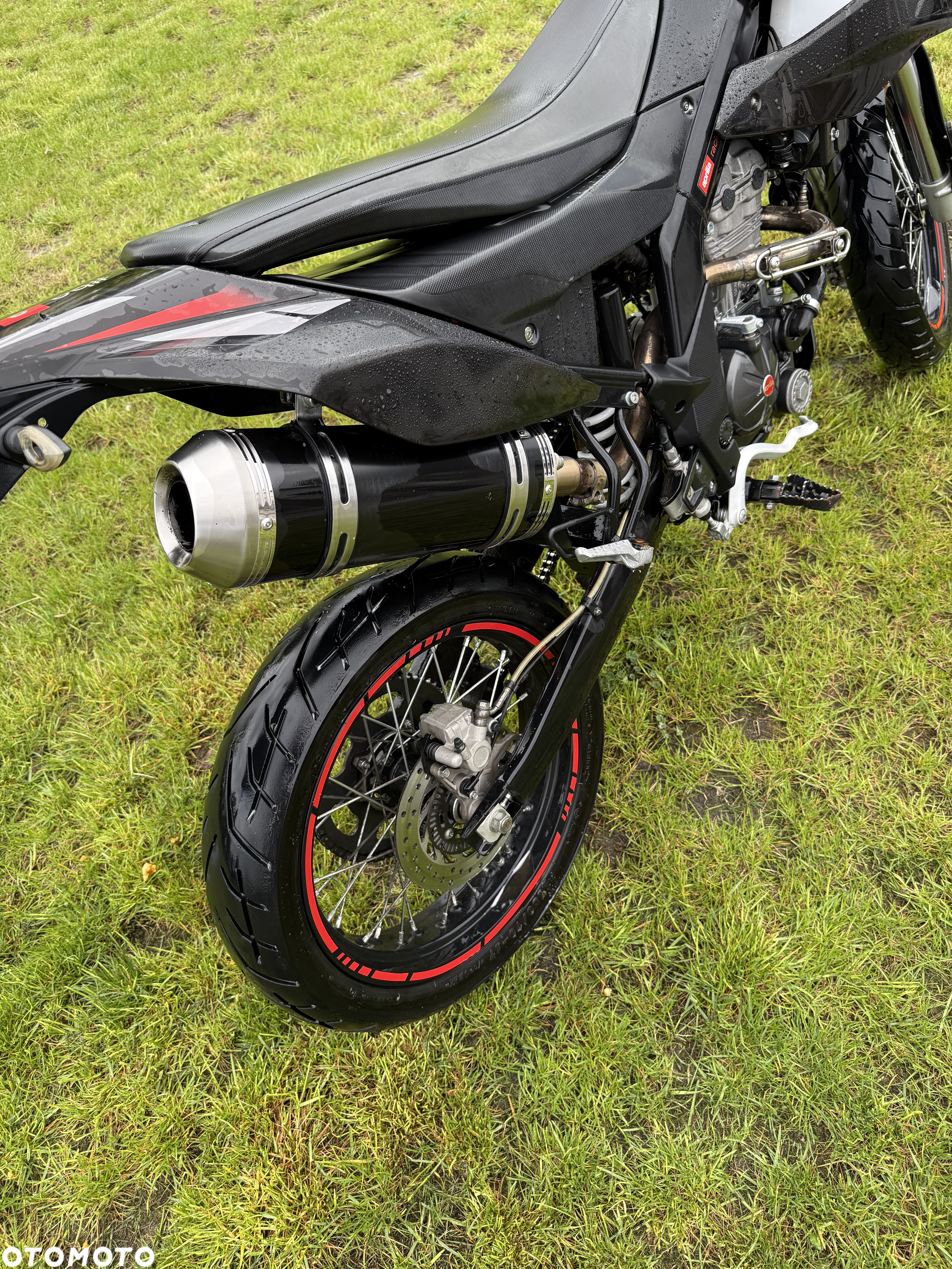 Aprilia SX