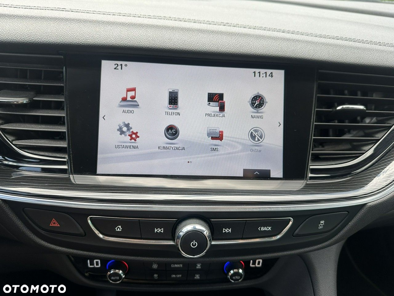 Opel Insignia - 16