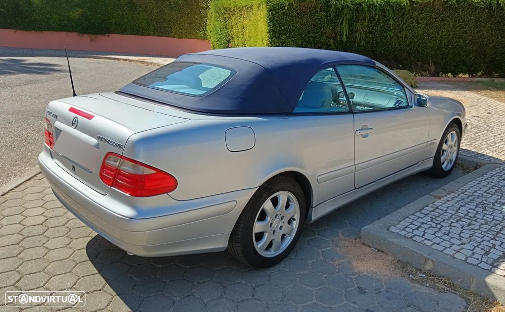 Mercedes-Benz CLK 230 - 3