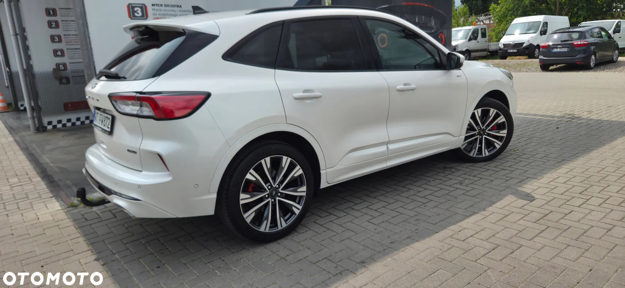 Ford Kuga 2.5P PHEV FWD ST-Line X - 6