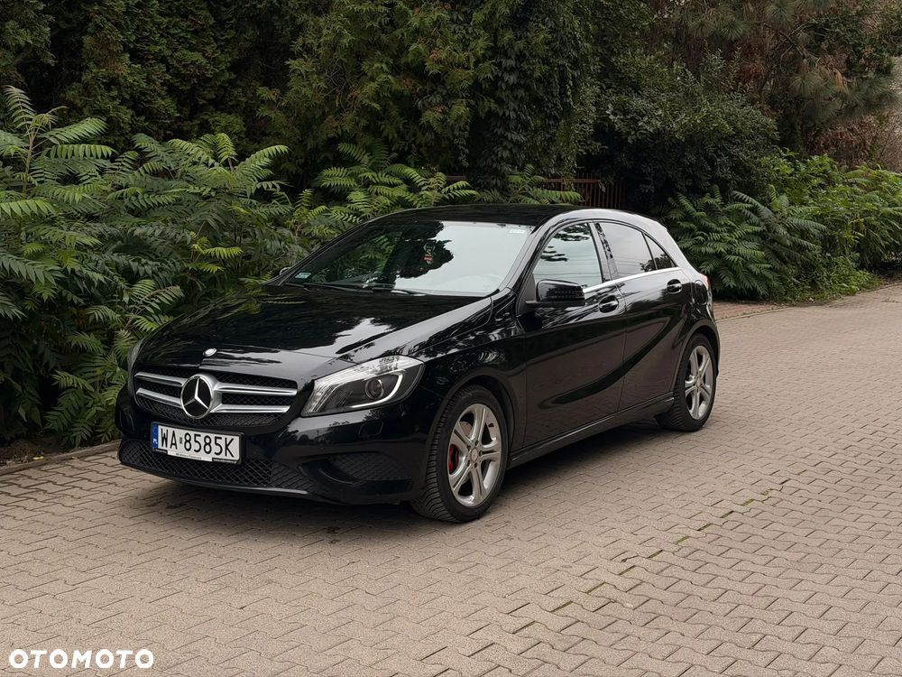 Mercedes-Benz Klasa A 180 7G-DCT - 33