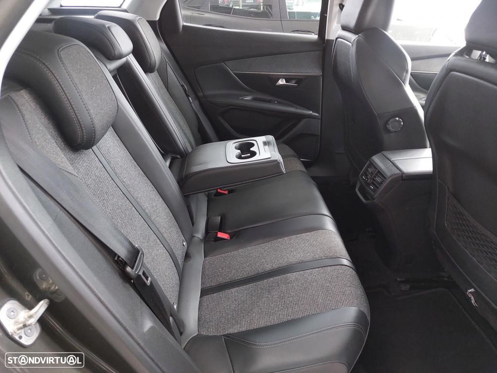 Peugeot 3008 1.5 BlueHDi Allure - 34