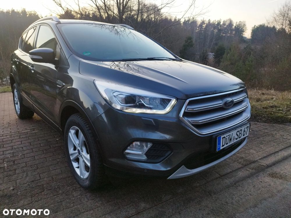 Ford Kuga - 17