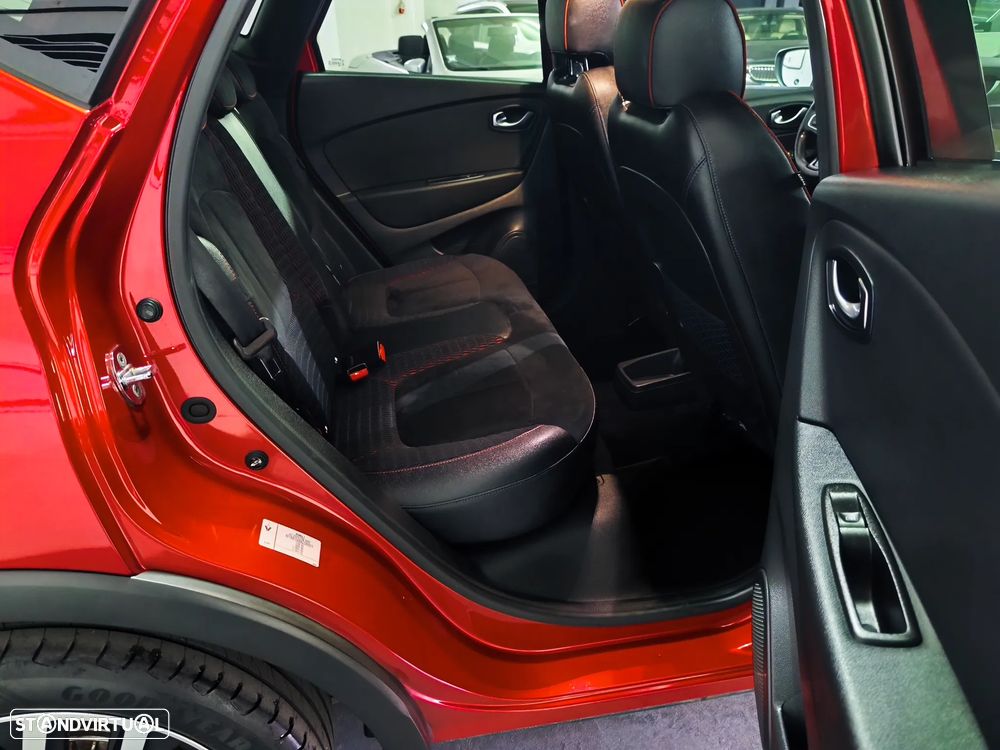 Renault Captur 1.3 TCe Red Edition - 13