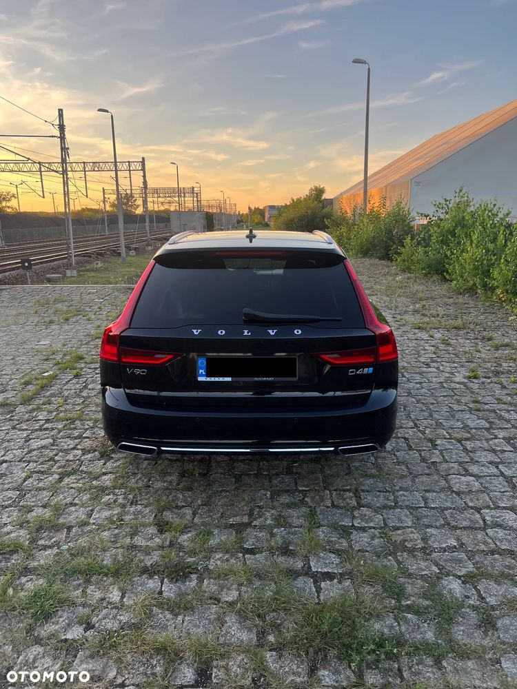 Volvo V90 D4 Inscription - 13