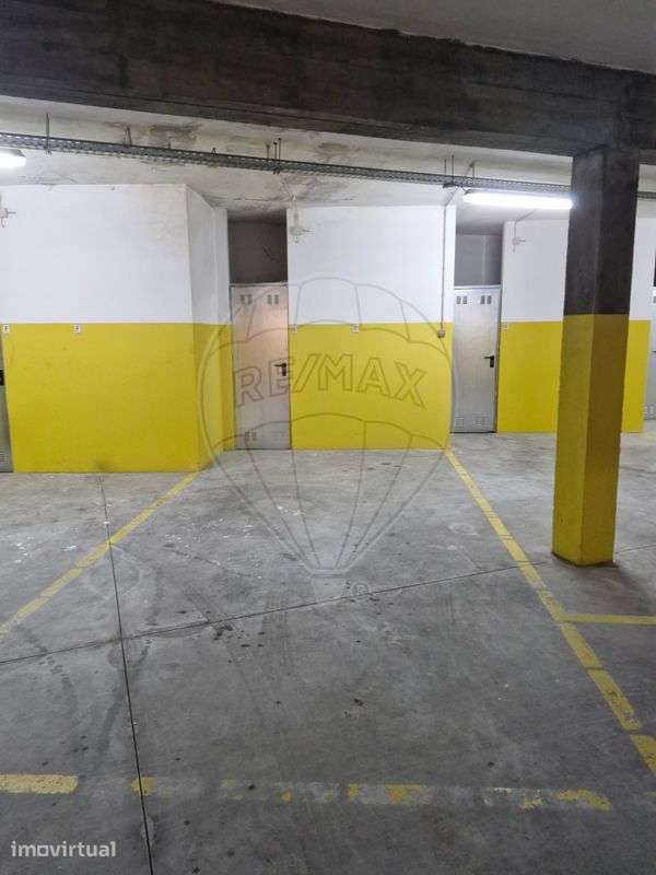 Garagem  para venda - Grande imagem: 2/8