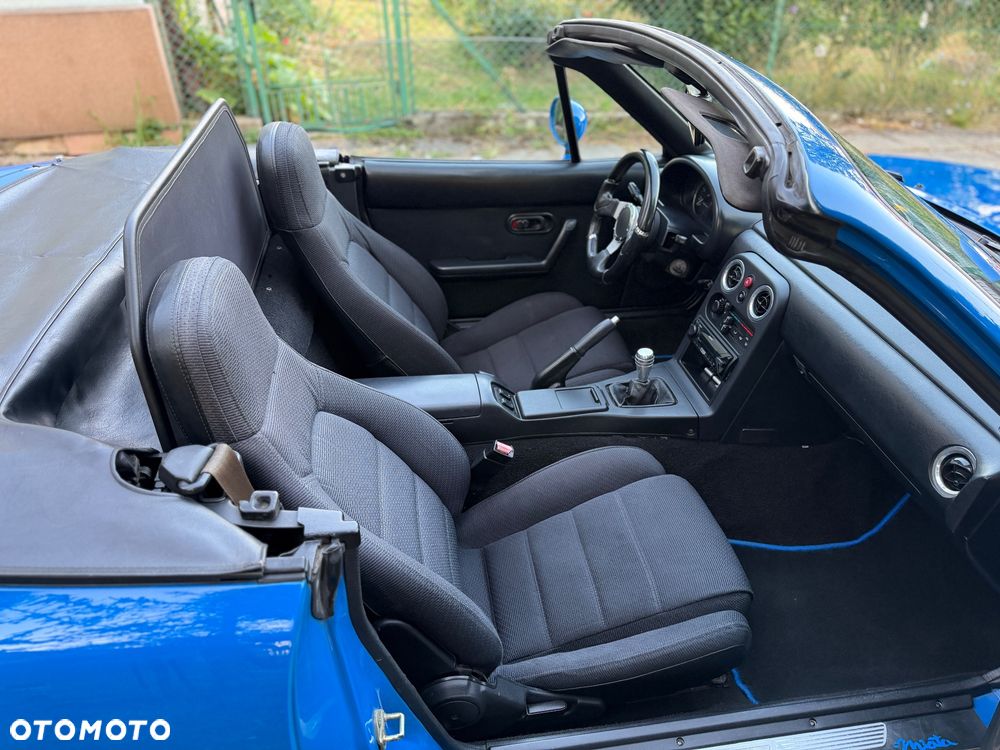 Mazda MX-5 1.6 - 23