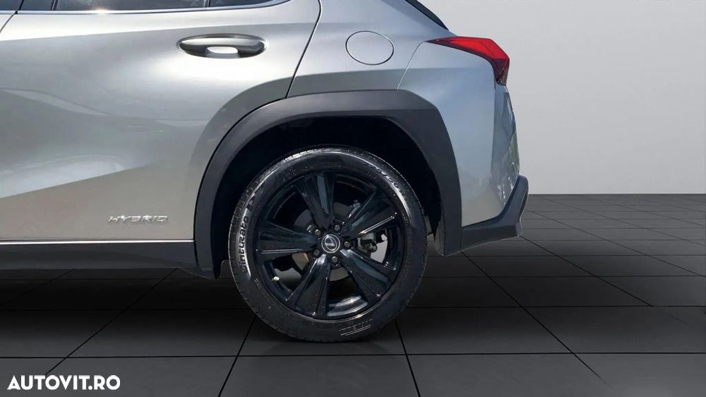 Lexus UX 250h (E-FOUR) Executive Line - 10