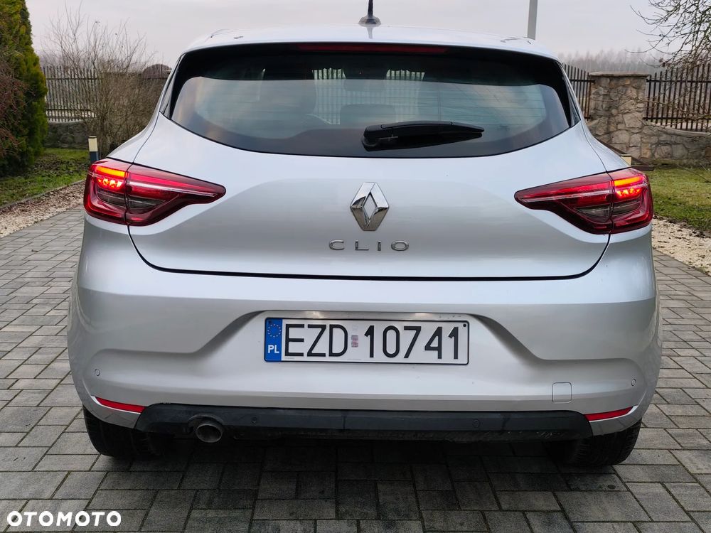 Renault Clio BLUE dCi 100 BUSINESS EDITION - 12