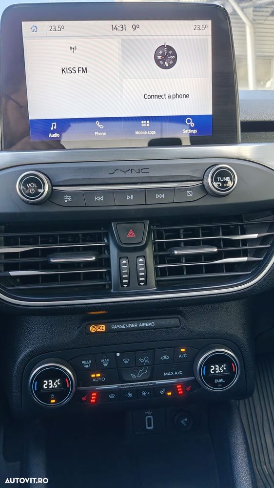 Ford Focus 1.0 EcoBoost Titanium Business - 21