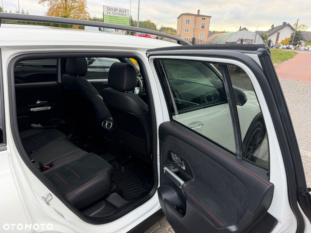 Mercedes-Benz GLB 2022