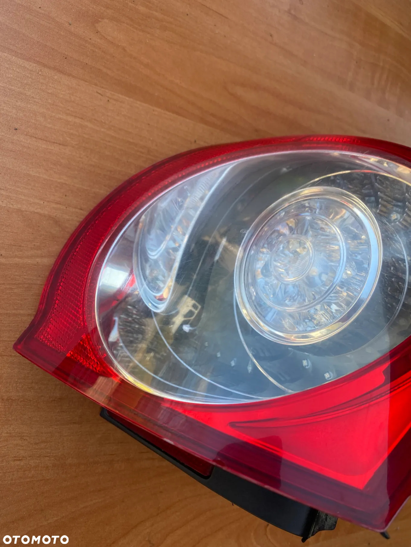 LAMPA TYŁ TYLNA PRAWA  VW PASSAT B6 KOMBI - 3
