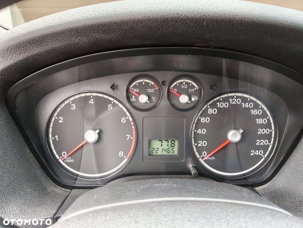 Ford Focus 1.4 16V Ambiente - 11