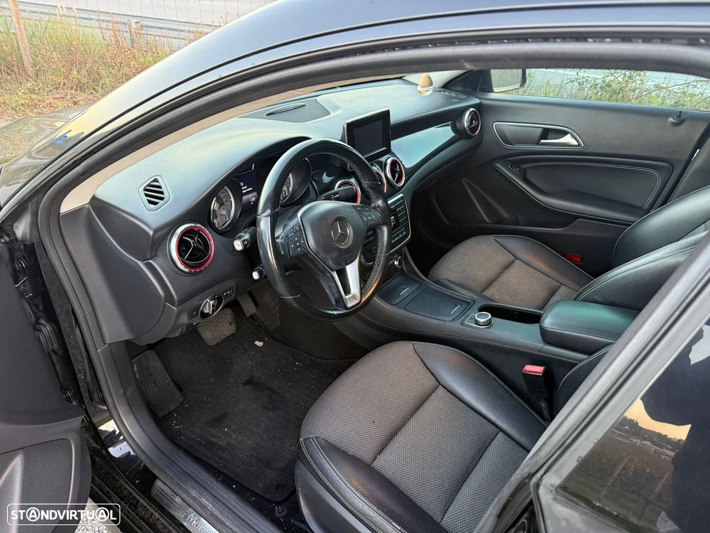 Mercedes-Benz CLA 220 - 3