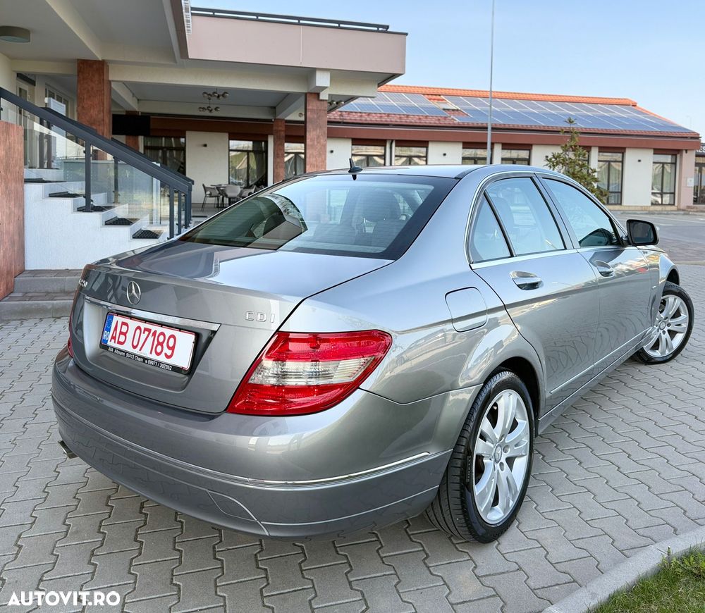Mercedes-Benz C 220 CDI DPF Elegance - 4