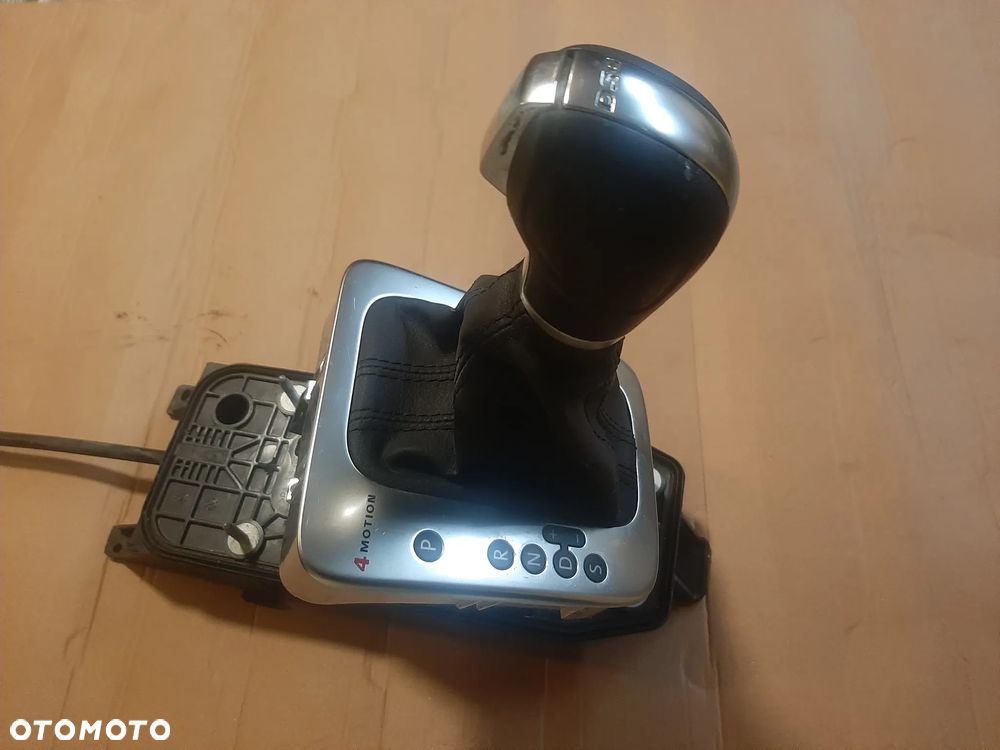 Lewarek linki zmiany biegów AUTOMAT VW TOUAREG I AUDI Q3   5N1713025D   5N0713265B - 1