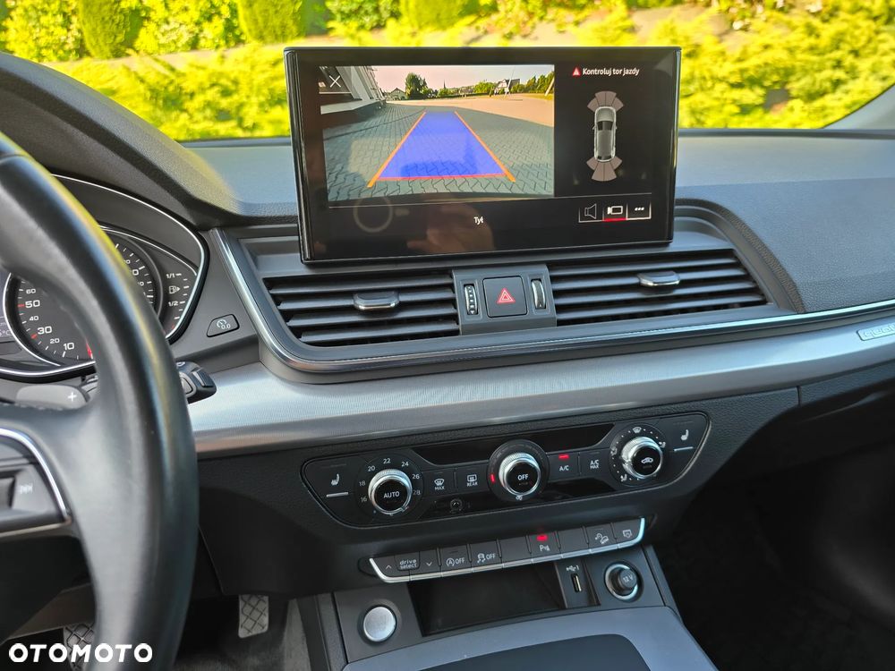 Audi Q5 40 TDI quattro S tronic sport - 28