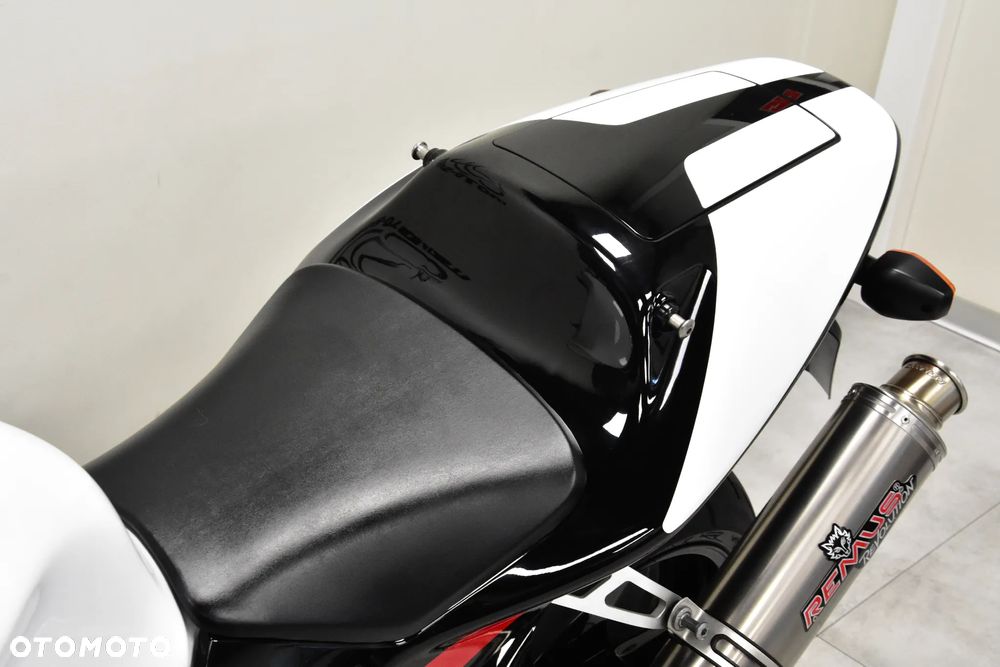 Honda VTR - 16