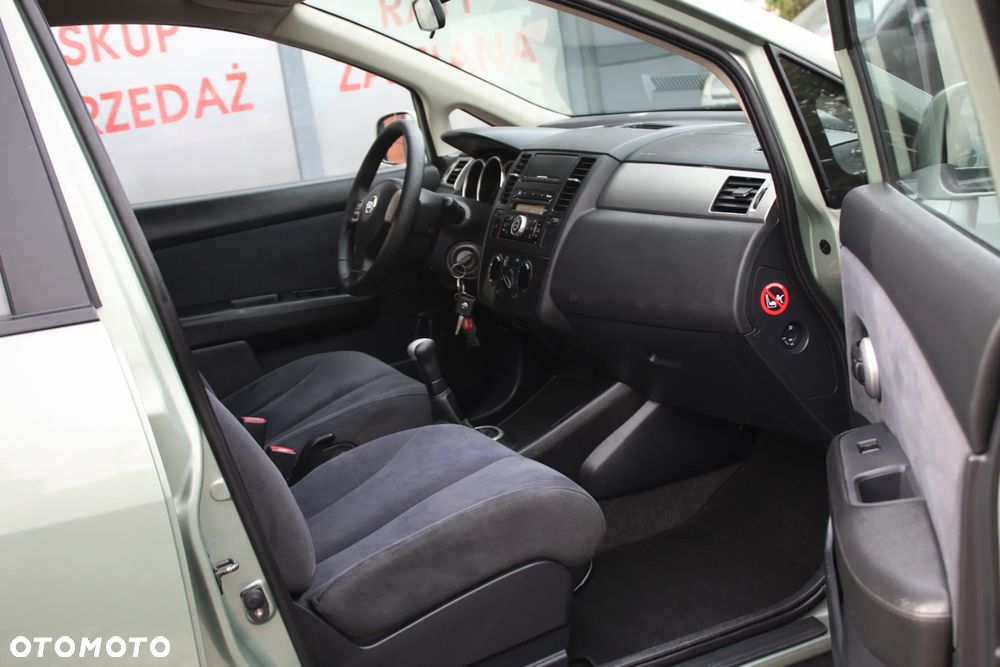 Nissan Tiida 1.6 acenta - 23
