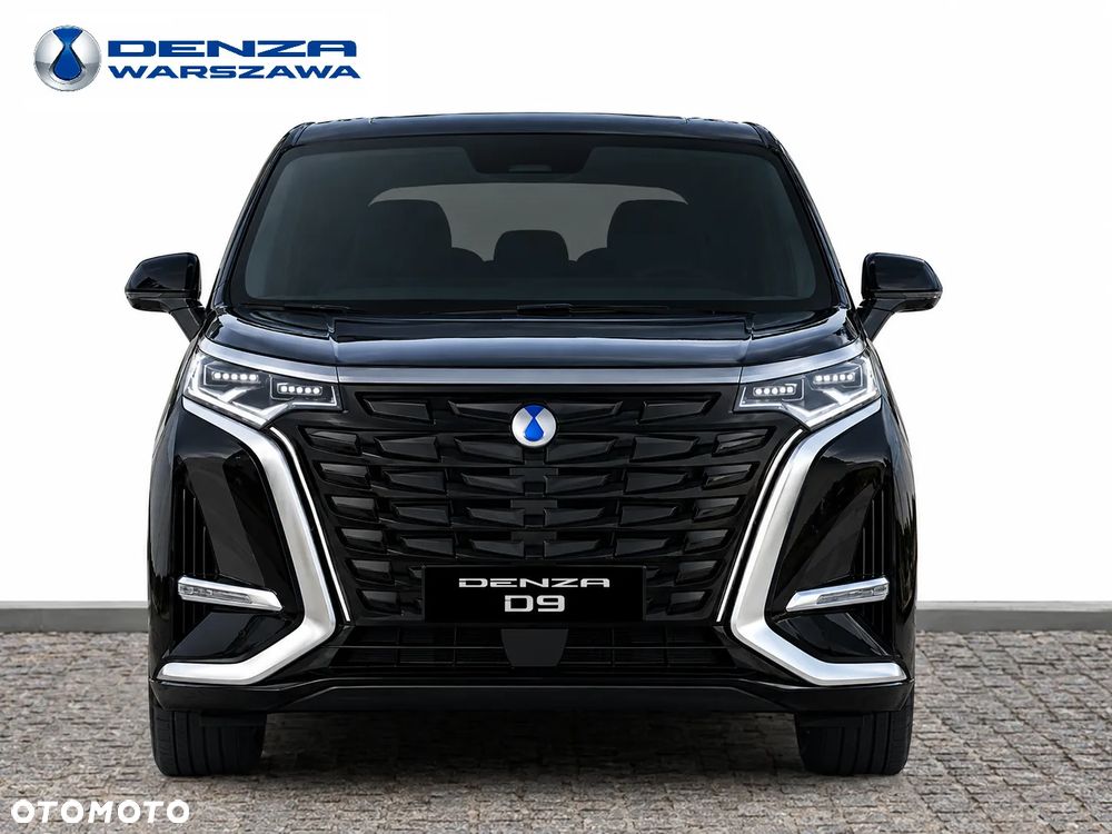 Denza D9 - 9
