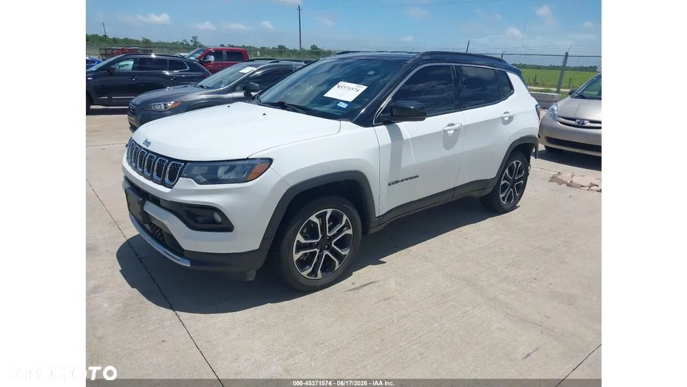 Jeep Compass - 2