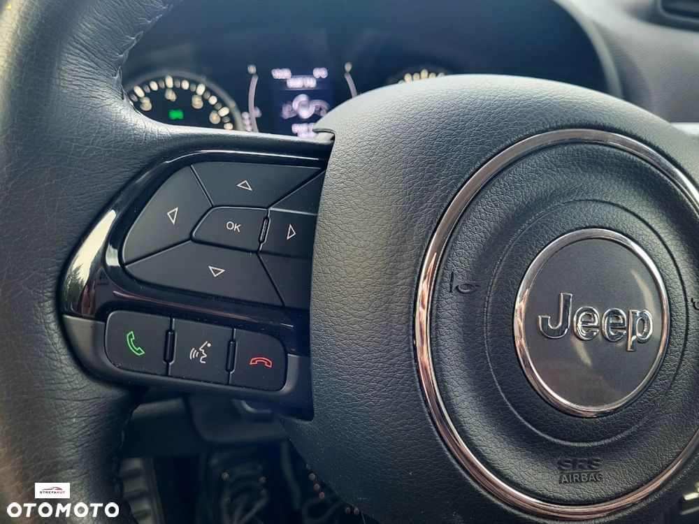 Jeep Renegade - 10