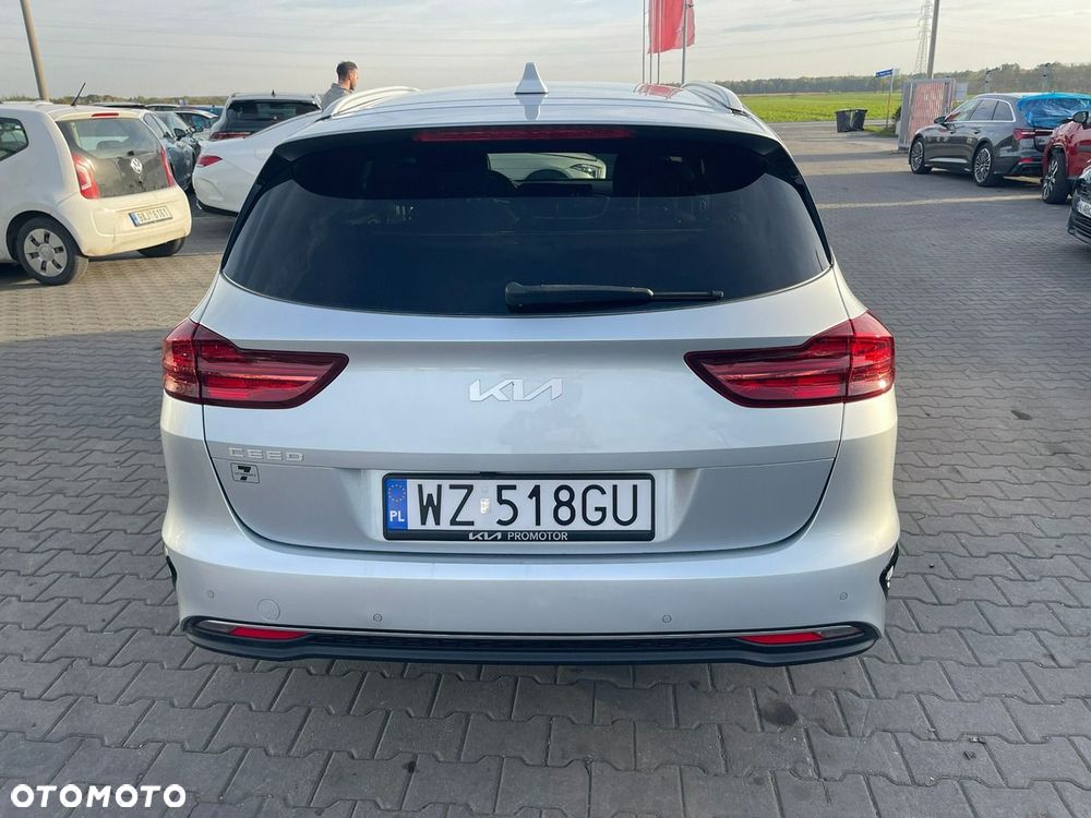 Kia Ceed 1.5 T-GDI M - 3