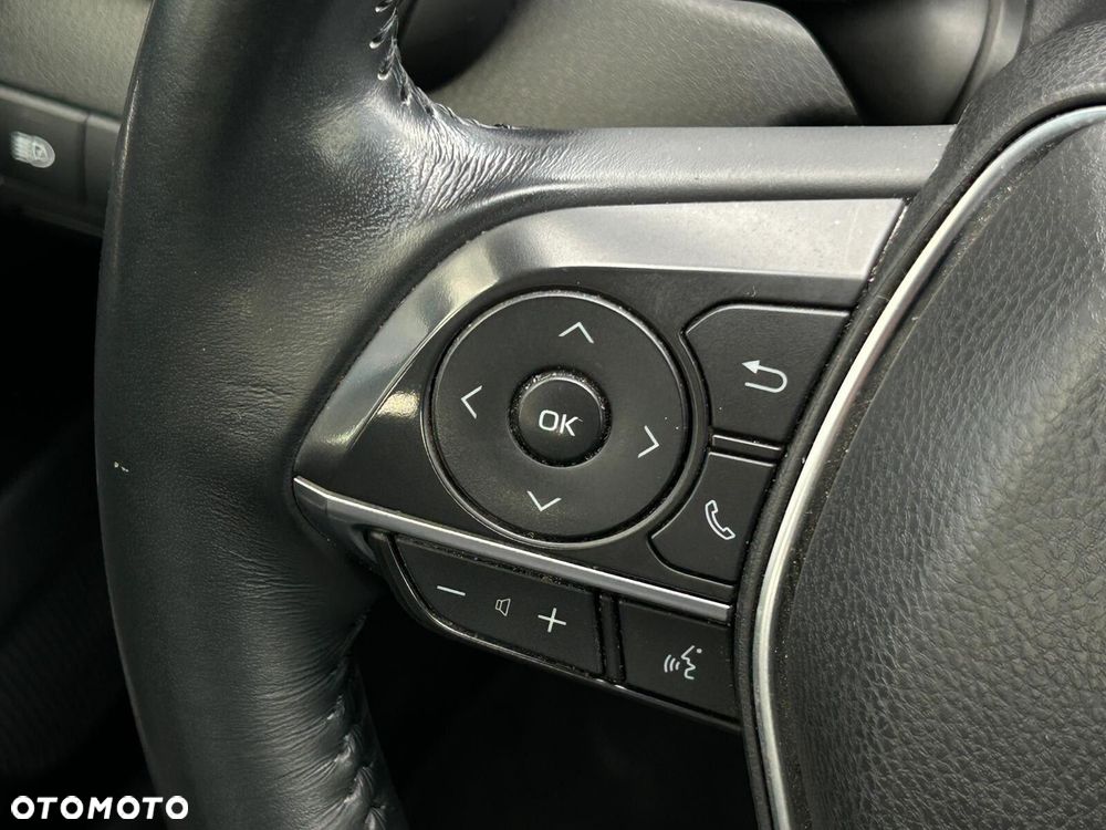 Toyota Camry 2.5 Hybrid Comfort CVT - 21