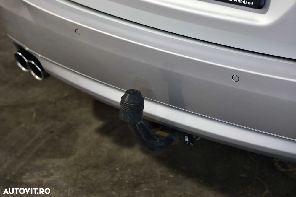 BMW Seria 5 518d Aut. - 33