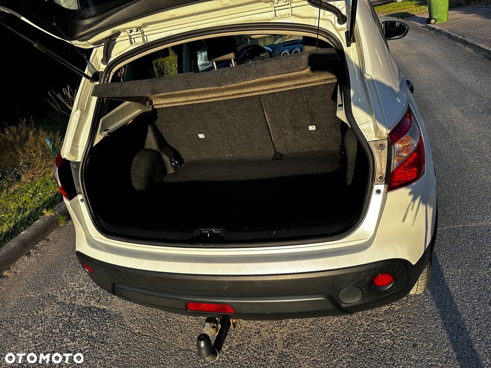 Nissan Qashqai - 13