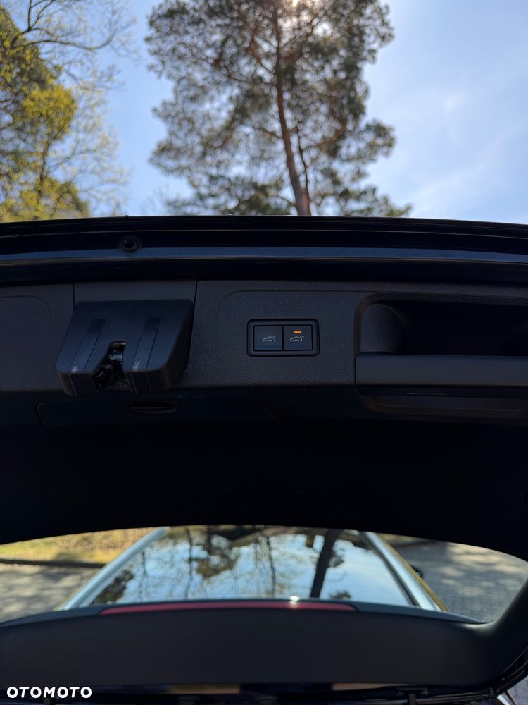 Volkswagen Passat 2.0 TDI SCR Comfortline - 16