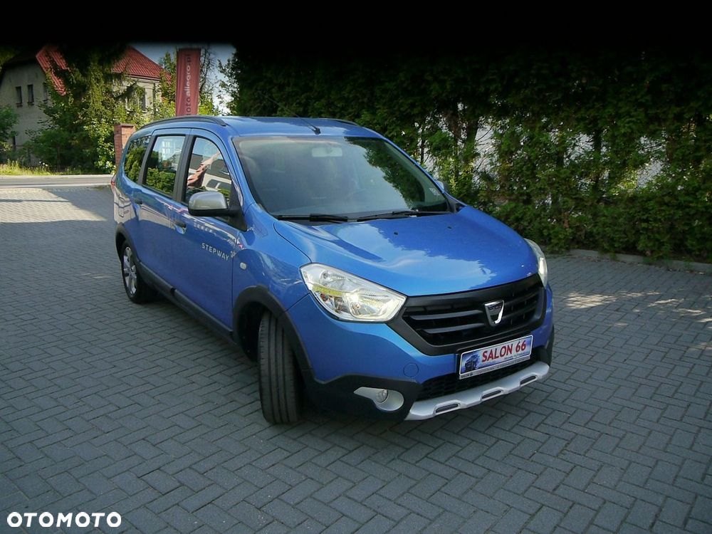 Dacia Lodgy TCe 115 Stepway - 12