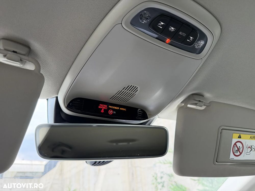 Volvo V40 D3 Geartronic Summum - 19