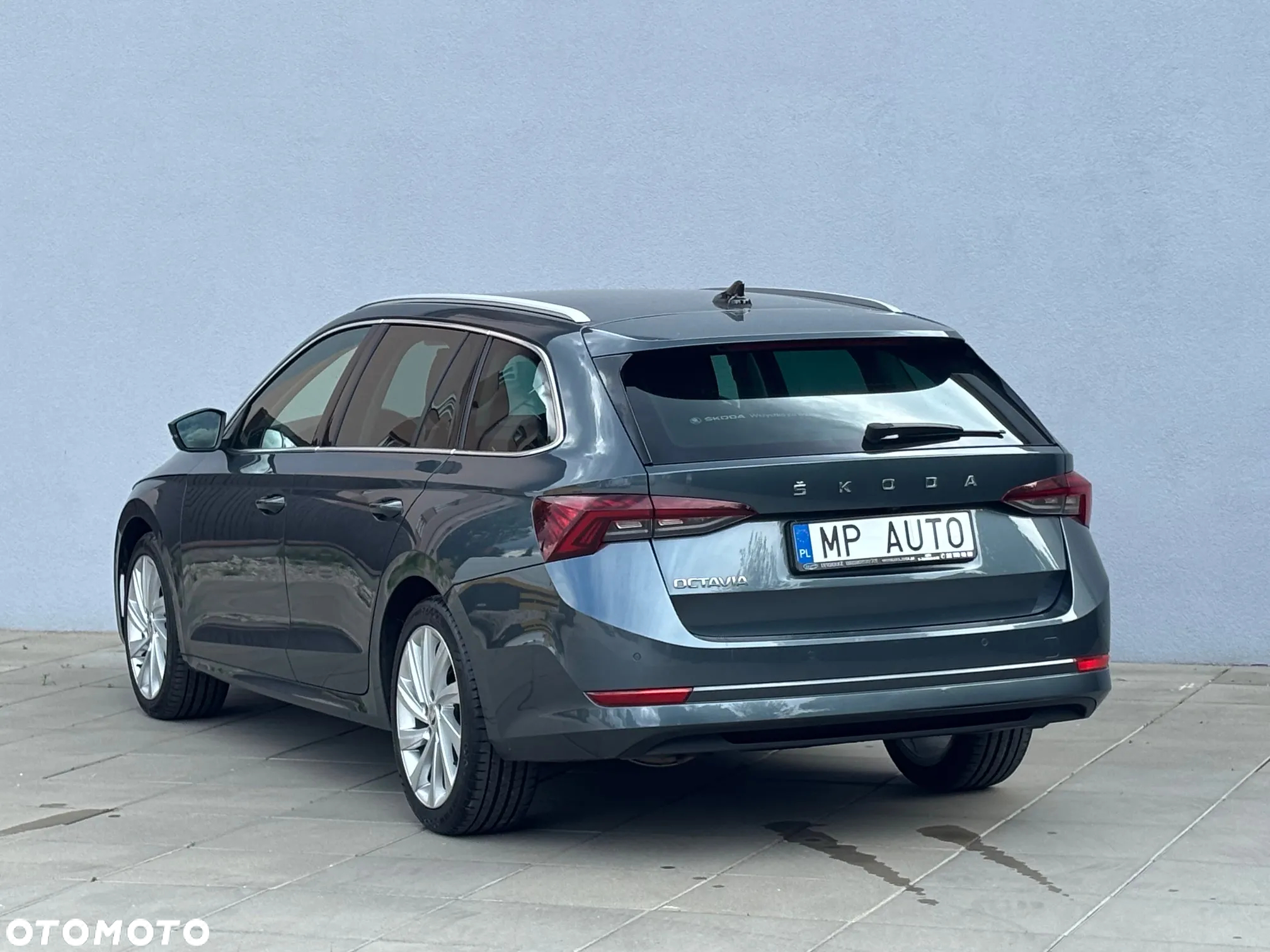 Skoda Octavia 2.0 TDI Style DSG - 4