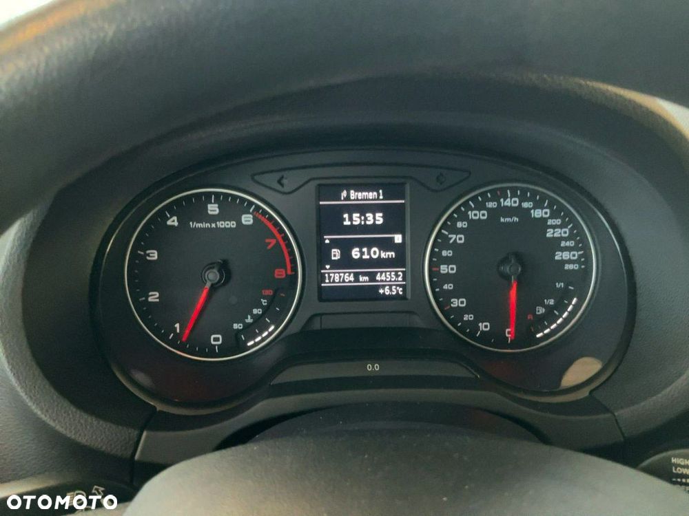 Audi A3 Sportback 1.4 TFSI Attraction - 4