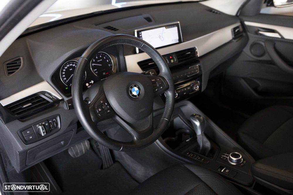 BMW X1 25 e xDrive - 10