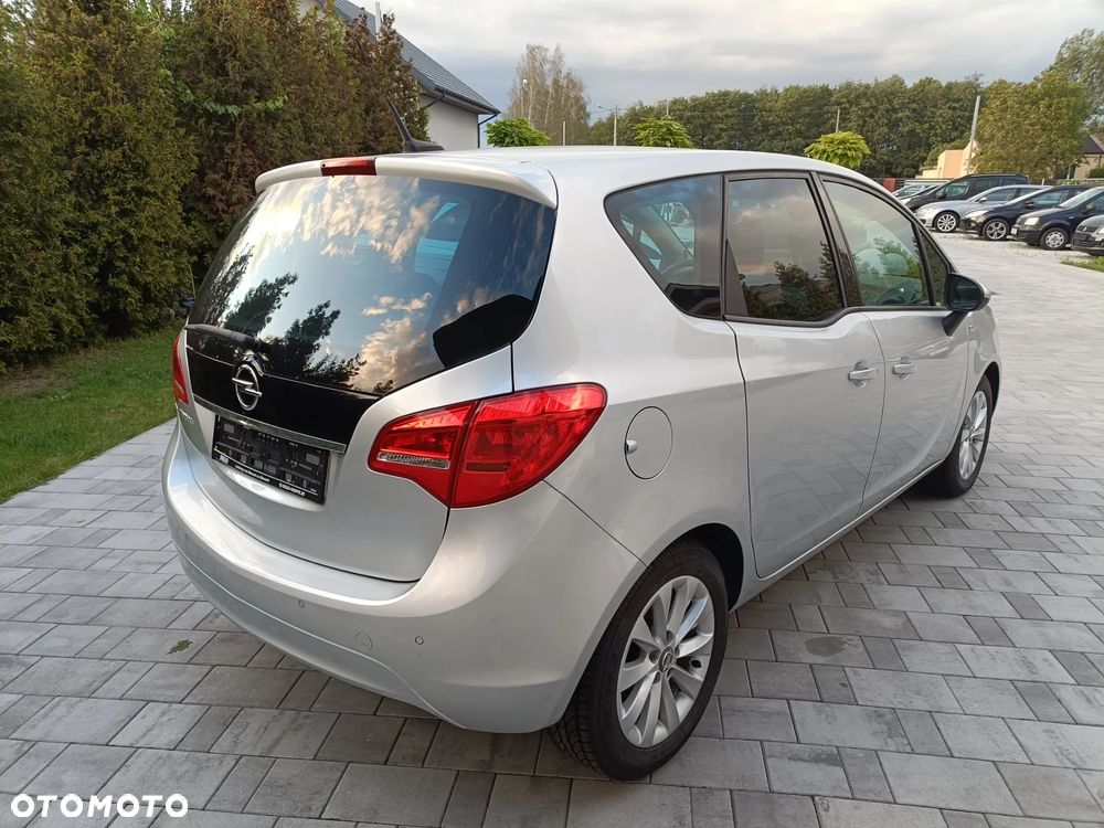 Opel Meriva - 13