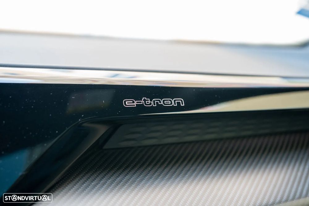 Audi e-tron GT quattro - 15