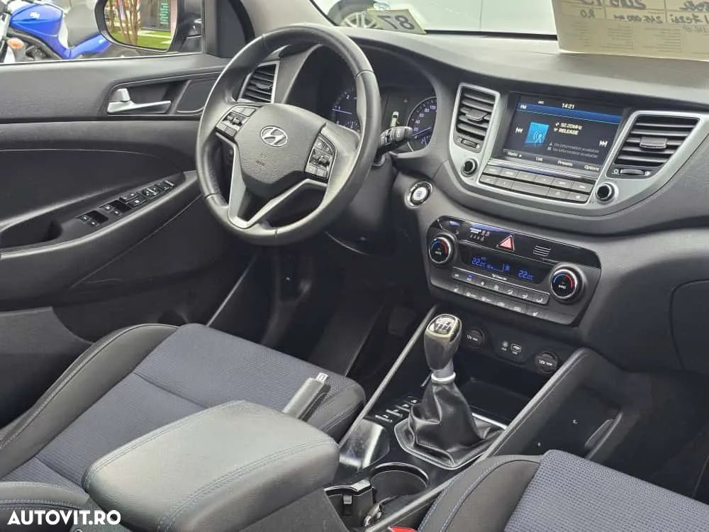 Hyundai Tucson - 8