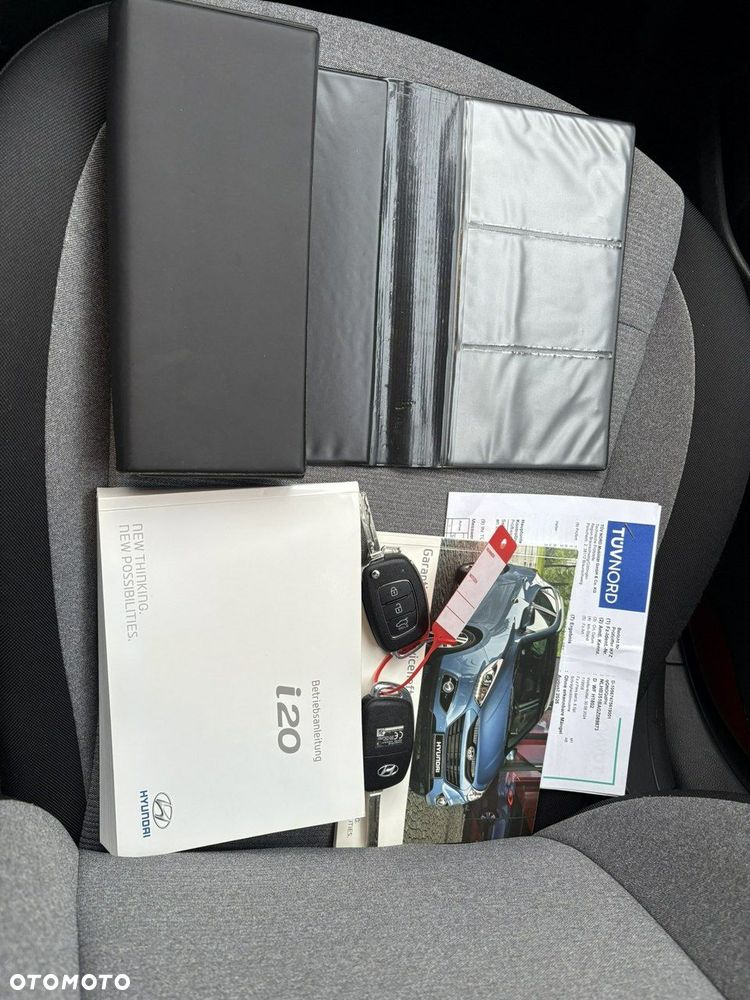 Hyundai i20 1.2 YES Gold - 35