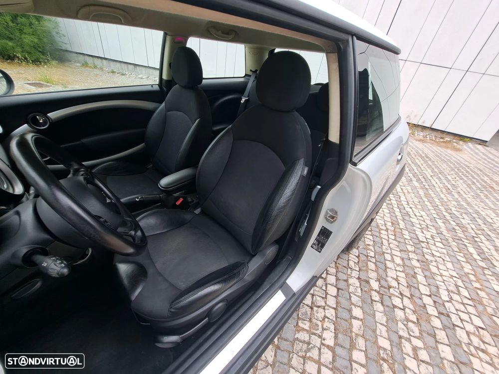 MINI Coupé Cooper SD - 6