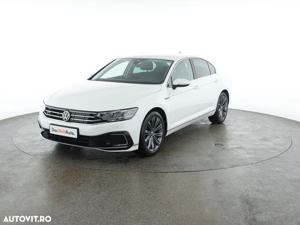 Volkswagen Passat Variant 1.4 TSI Plug-In-Hybrid DSG GTE - 1
