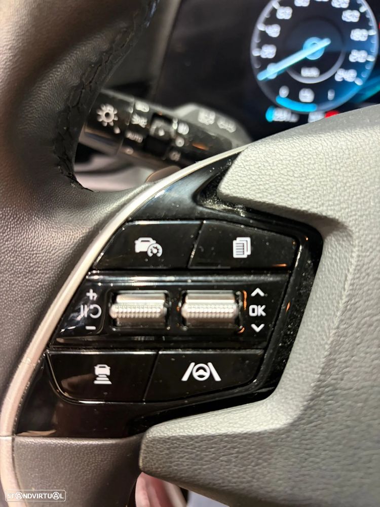 Kia Niro EV 64kWh Tech - 13